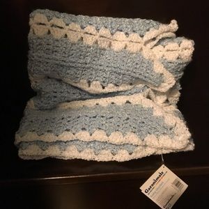 Crochet knit baby blanket